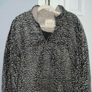 Altard state soft pullover